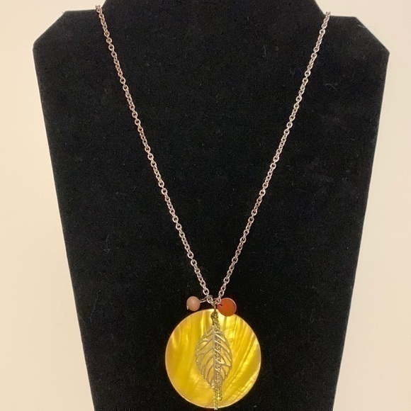 Jewelry - Necklace